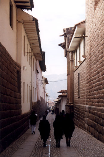 [cusco.calleloreto[1].jpg]